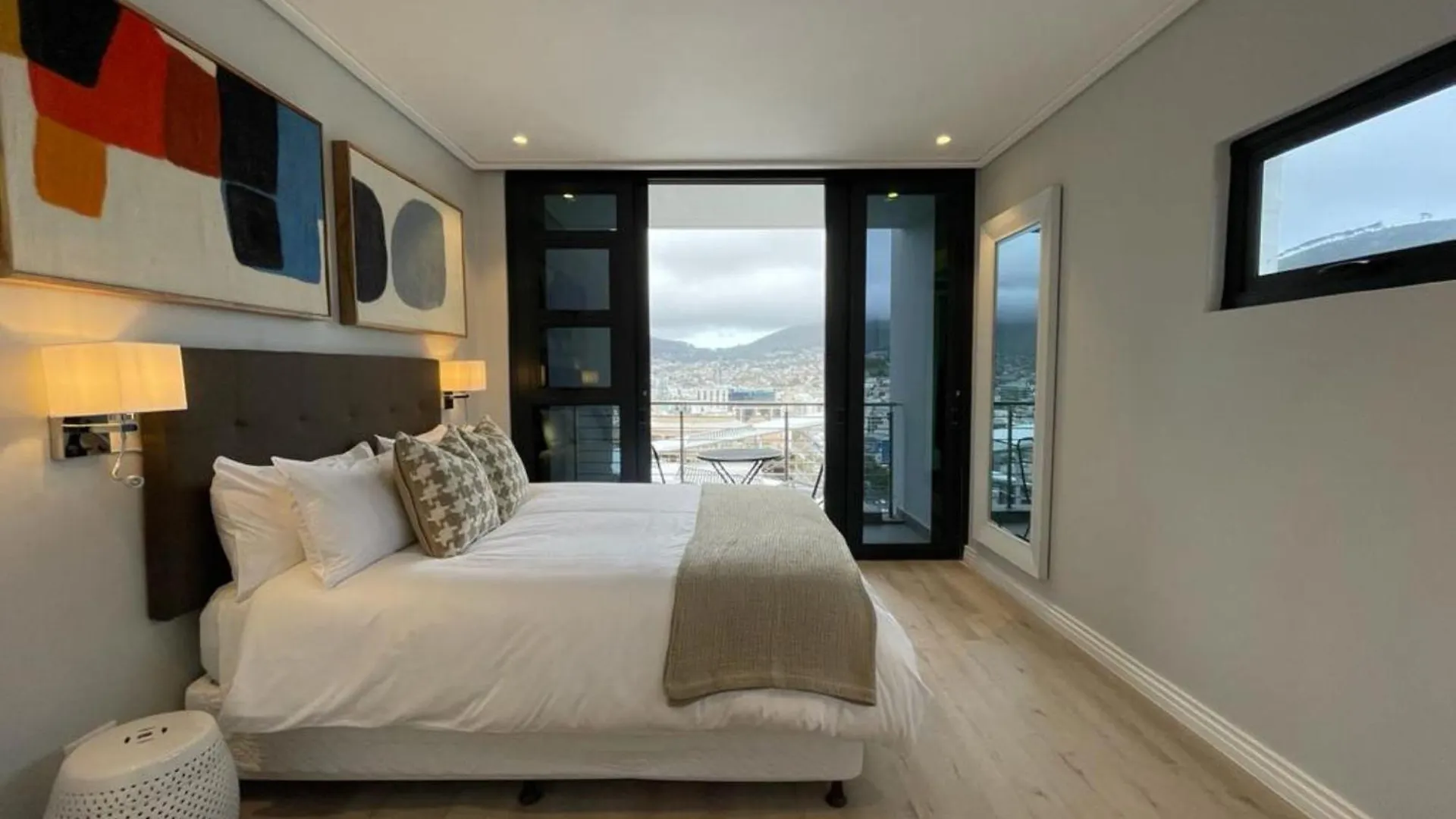 Luxurious 1 Bedroom Apartment Cape Town 0*,  South Africa